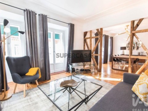 Apartamento T2 em Santo António, Lisboa