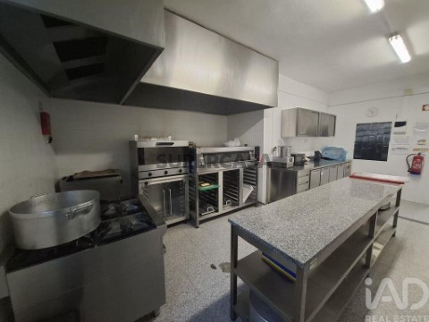 Geschäft auf União das freguesias de Vila Real, Vila Real