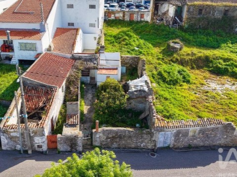 Lote em Azueira e Sobral da Abelheira, Mafra