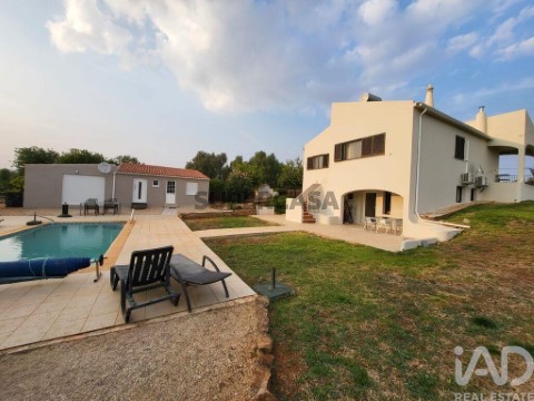 Moradia T5 em São Bartolomeu de Messines, Silves