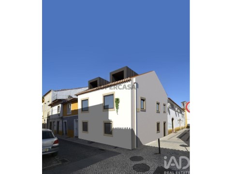 Moradia T0 em São João Baptista e Santa Maria dos Olivais, Tomar
