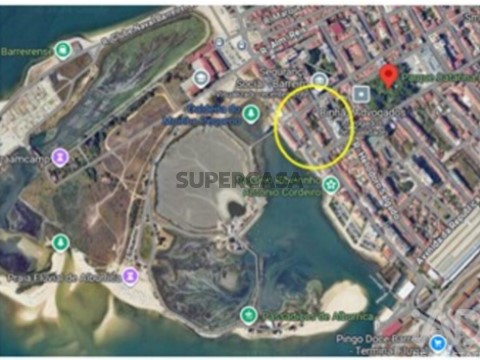 Prédio em Barreiro e Lavradio, Barreiro