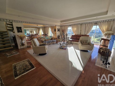 Apartamento T4 em União das Freguesias de Setúbal, Setúbal