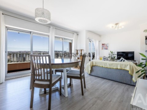 Apartamento T4 em Lumiar, Lisboa