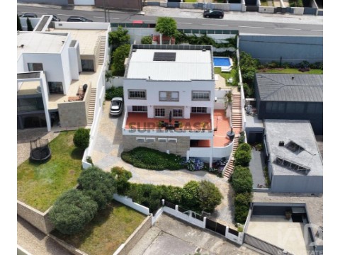 Moradia T4 em Nogueiró e Tenões, Braga