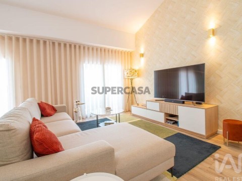 Apartamento T4 em Bombarral e Vale Covo, Bombarral