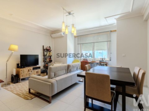 Apartamento T2 em Campo de Ourique, Lisboa