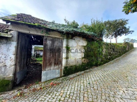 Moradia T0 em Fonte Arcada, Penafiel