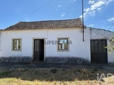 Moradia T3 em São João Baptista e Santa Maria dos Olivais, Tomar