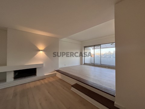 Apartamento T4