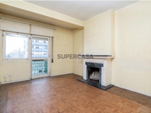 Apartamento T5 no Pinheiro Manso