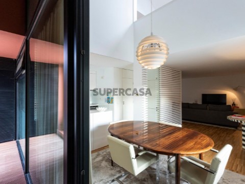 Apartamento T2 Duplex junto ao Rio Douro |