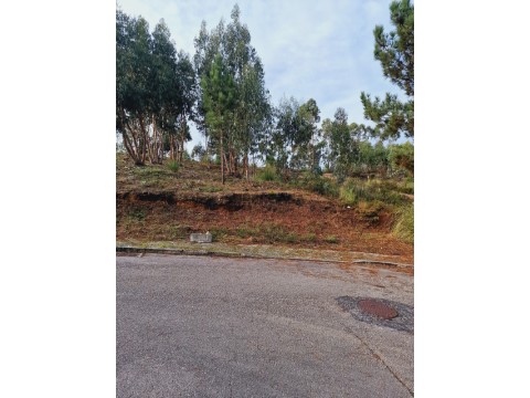 Vista frontal do Lote
