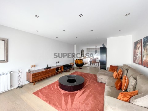 Moradia T3, em Nogueira- Sala