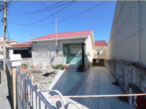 AZU Imobiliária - Moradia - Guifões (25)