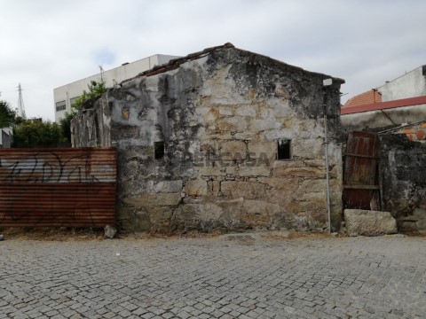 Azu Imobiliaria- Terreno S.Mamede Infesta.