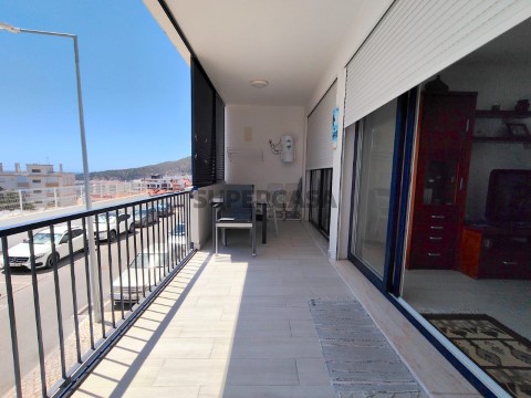 APARTAMENTO T1 SESIMBRA