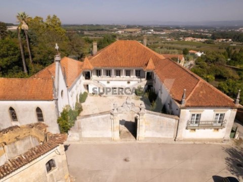 Moradia T16 em Tamengos, Aguim e Óis do Bairro, Anadia