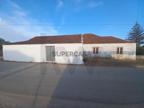 Moradia T5 em Achete, Azoia de Baixo e Póvoa de Santarém, Santarém