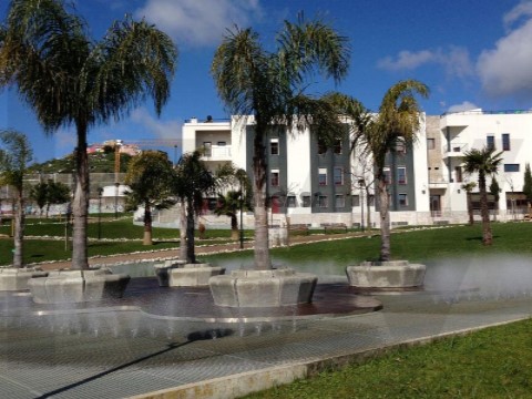 Prédio em Encosta do Sol, Amadora