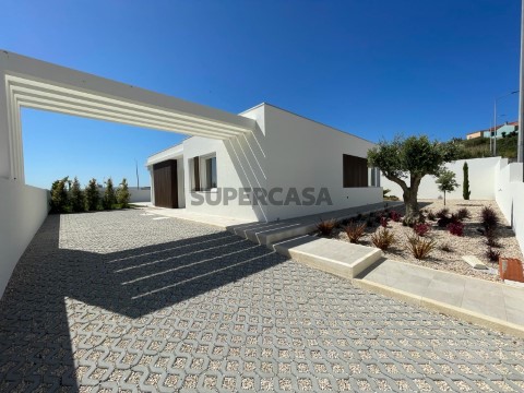Moradia T3 na Lourinhã, Lourinhã