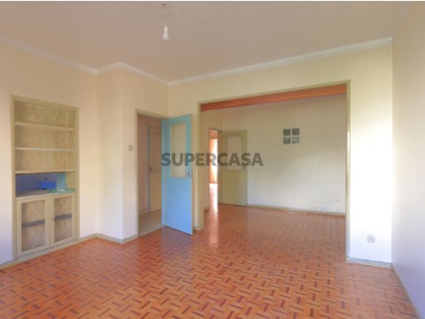 Apartamento T2 em Faro - sala