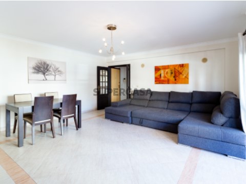 Apartamento T2 Queluz