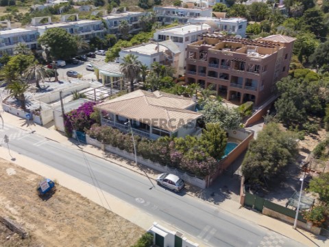 Moradia T5+2 em São Gonçalo de Lagos, Lagos