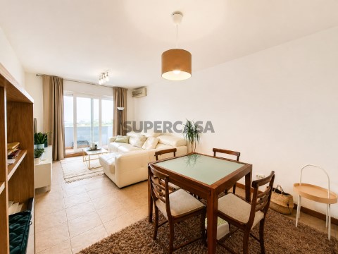 Apartamento T3 em Av. Dr. Gordinho Moreira, Faro (Sé e São Pedro)
