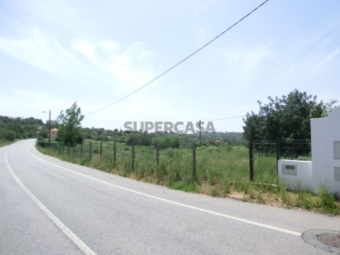 terreno com ruína, Loulé
