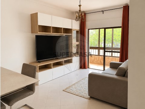 Apartamento T2 em Amora, Seixal