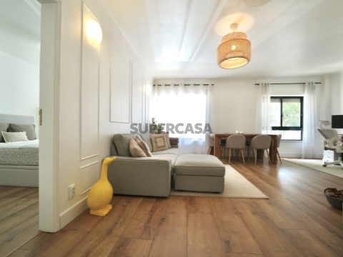 Encantador Apartamento T1 Totalmente Remodelado