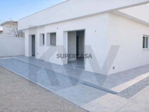 Moradia T5 em Azeitão (São Lourenço e São Simão), Setúbal