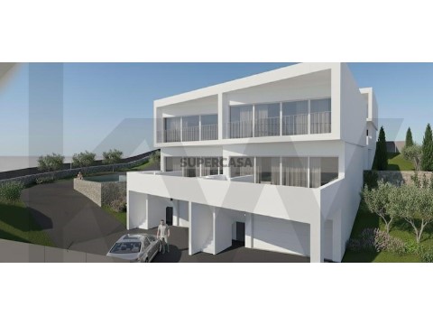 Terreno em Ramada e Caneças, Odivelas