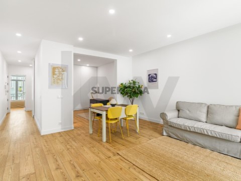 Apartamento T3 em Santo António, Lisboa