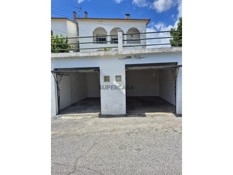 Garagens