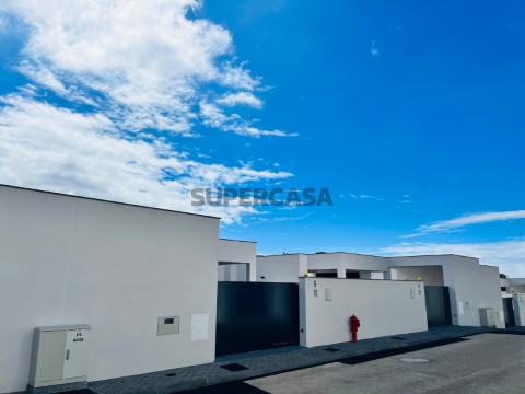 Moradia T3 na Lourencinha, Câmara de Lobos