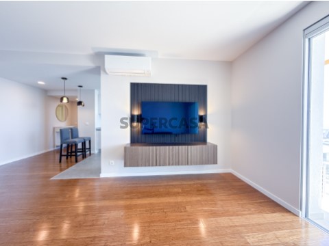 Apartamento T1 no edifício Alameda Formosa IV