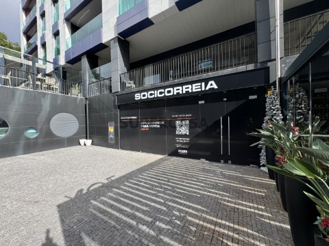 Espaço comercial na Avenida do Infante | Sé, Funchal