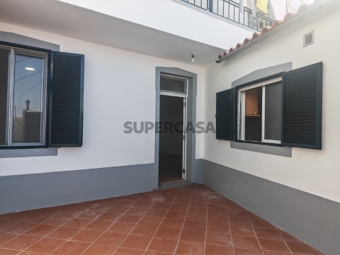 Andar de moradia T2 Funchal