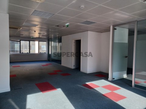 Escritório - Avenida Liberdade / Lisboa