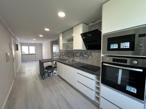 Apartamento T2 Recuperado - Benfica