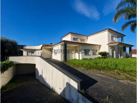 Moradia T4 Pombal***RIOMAGIC***