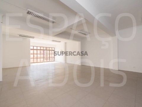 Escritório Queluz - Sintra ESPAÇO A DOIS