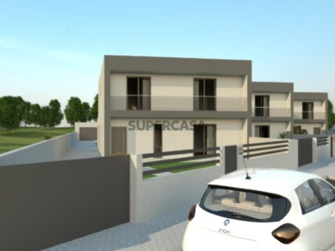 Captura de ecrã 2025-04-30 115505