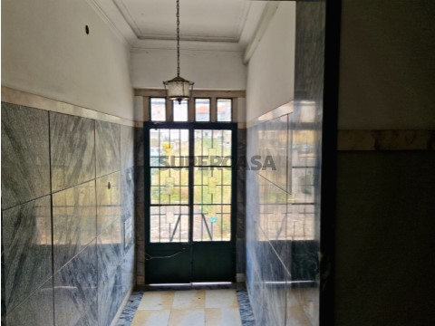 1 - Porta