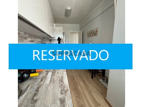 Apartamento T2 em Largo Professor Fernando Fonseca, Algés, Linda-a-Velha e Cruz Quebrada-Dafundo