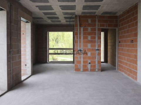 Apartamento T4 C/ vista jardim - Sala/cozinha