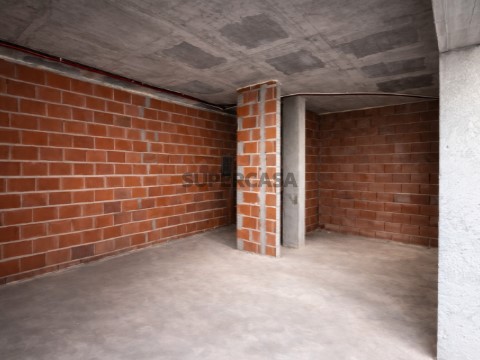 Apartamento T3 R/C Sala /cozinha