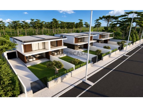 Moradia T4 de luxo em Esposende